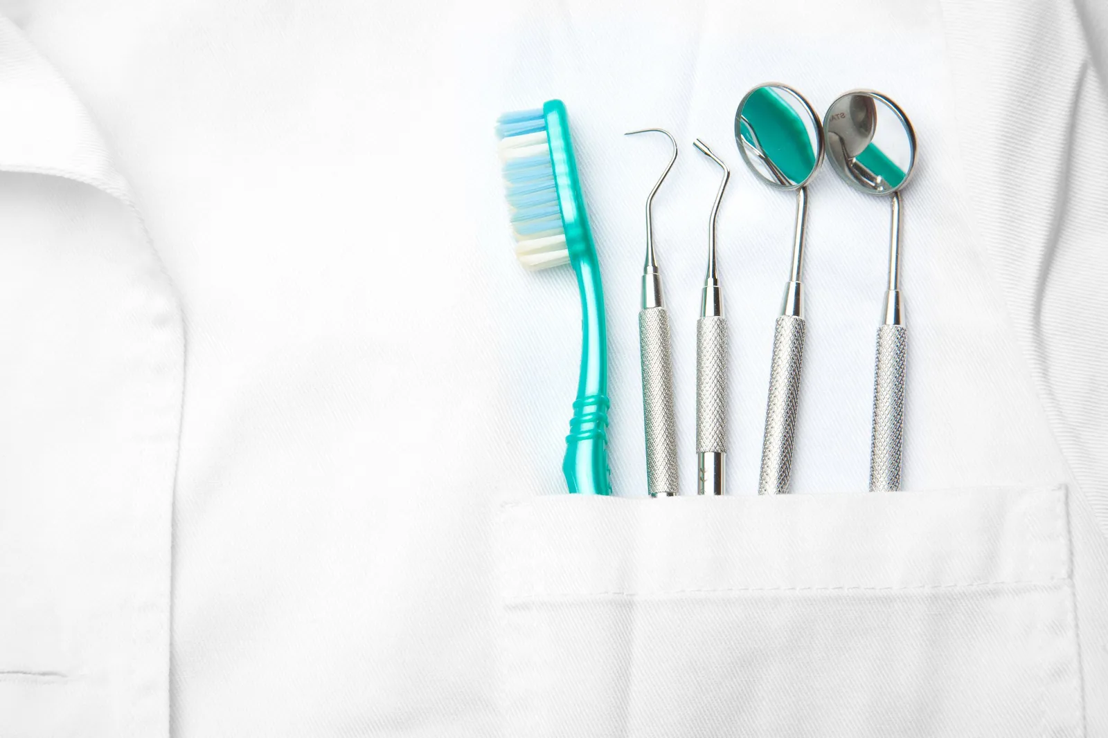 How to Choose the Right Dentist for Your Child in Downey (Real Scenarios for Local Families)
